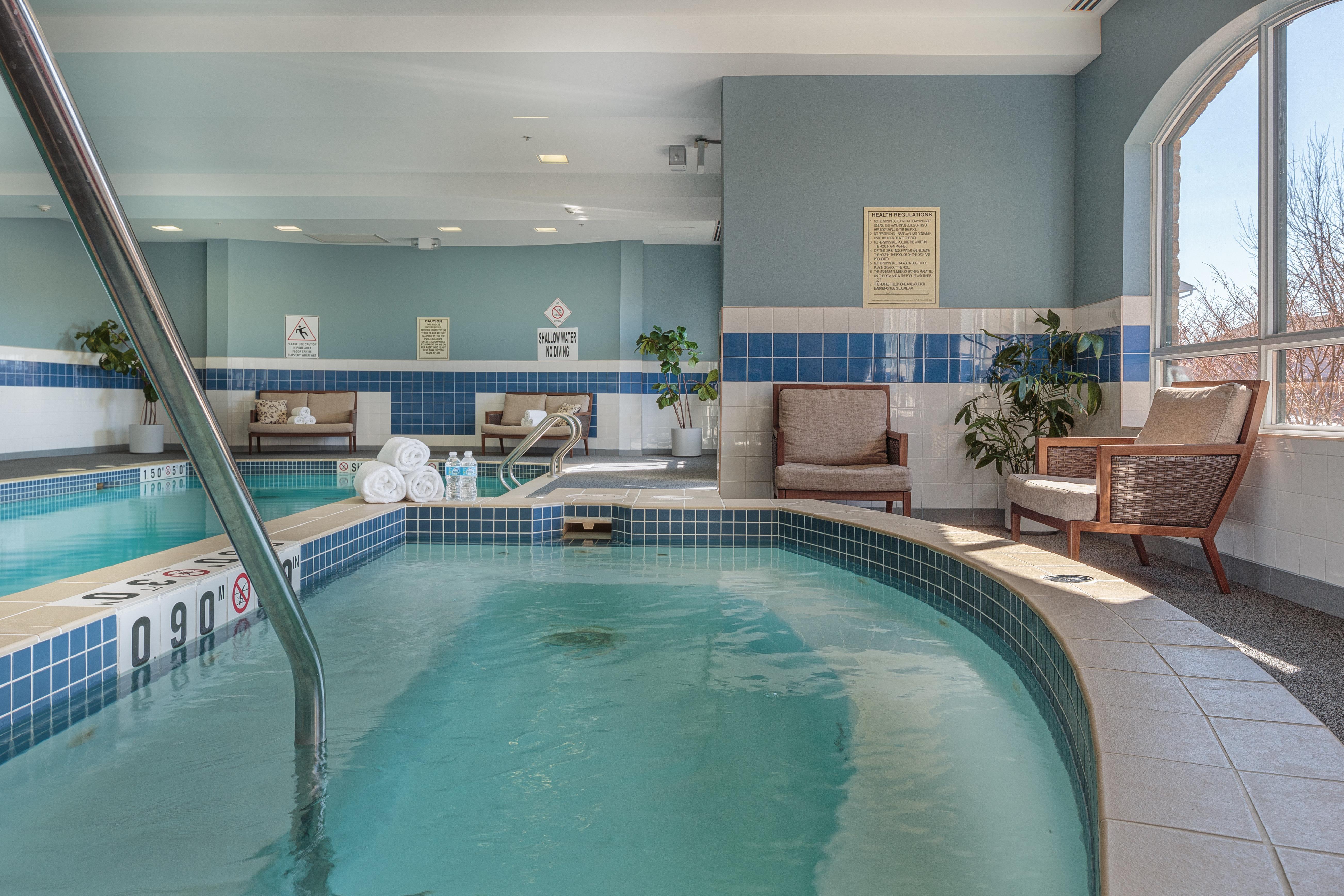 Holiday Inn Express & Suites - Belleville By Ihg מראה חיצוני תמונה